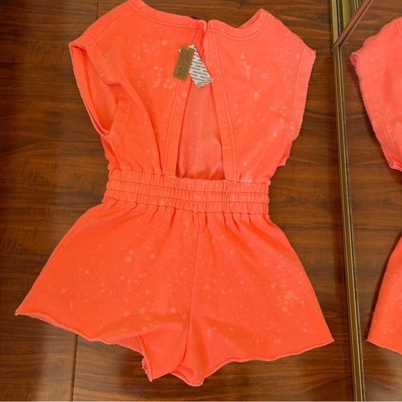 NWT Urban outfitters-out from under.Size xs - Picture 3 of 5